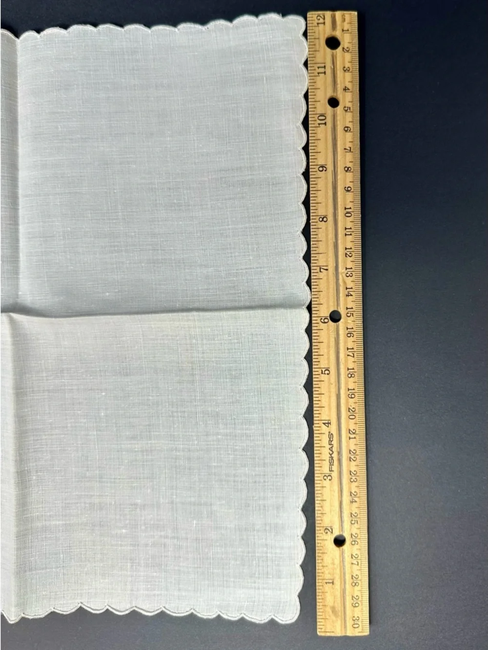 Vintage Linen Beige Floral Cut Out Scalloped (6) & Hand Embroided (4) Napkins A3